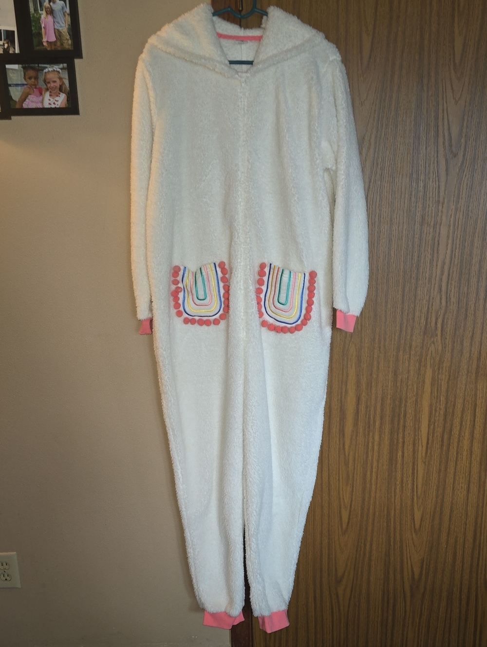Plush Hooded Women’s Footie in Cream with Pink Trim